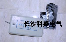 打雷時(shí)洗澡發(fā)現(xiàn)浴室少了這個(gè)，請(qǐng)馬上撤離，被雷擊身亡的屢屢發(fā)生